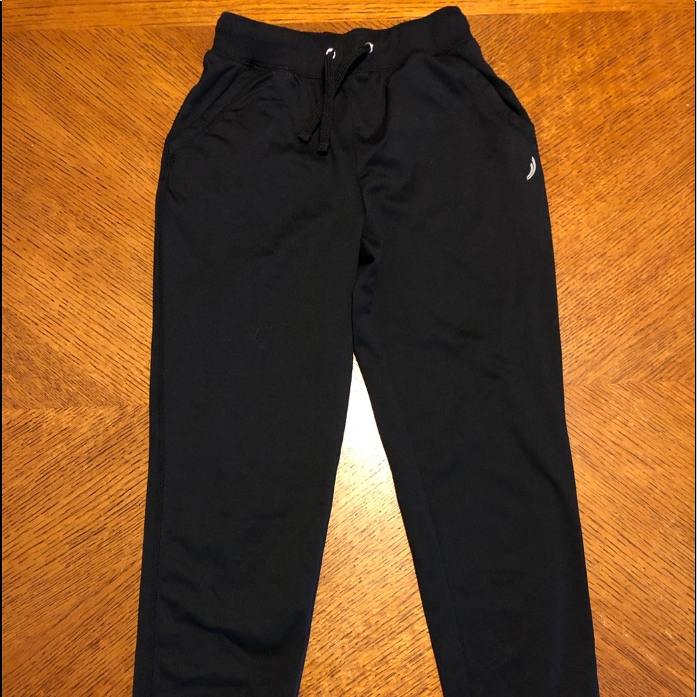 ExerTek Jogger Pants Kids Sz S Small Black.